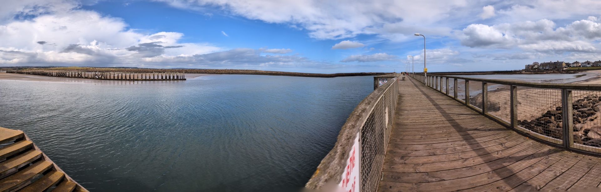 A Panoramic picture of Amble Pier